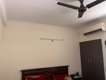 Furnished Amenities in 3 BHK Builder Floor at Orchid Island, Sector 51 – for Sale