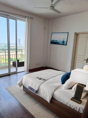 Bedroom in 3 BHK Builder Floor at Signature Global Signum 37D, Sector 37d – for Sale