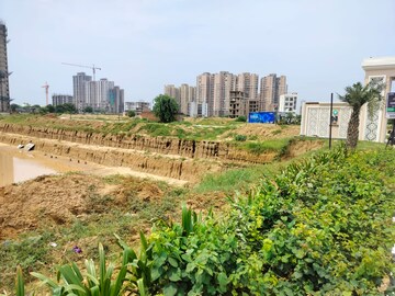 Master Bedroom in 2.5 BHK Builder Floor at JMS Primeland, Sector 95a – for Sale