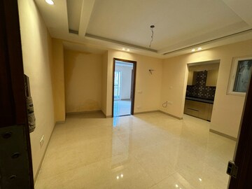 2 BHK Builder Floor For Sale in Saket