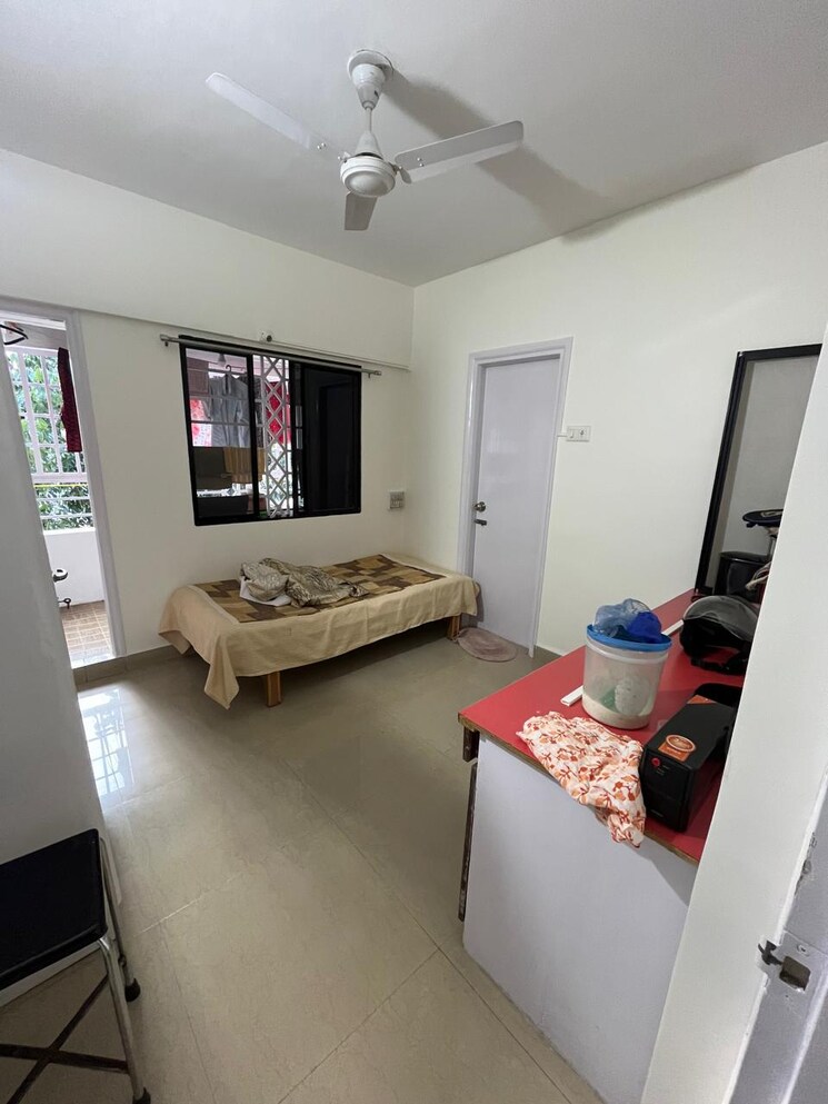 Living Room, amrut-runwal-paradise 3 Bedroom 1285 Sq.Ft. Apartment In Kothrud Pune 7525303