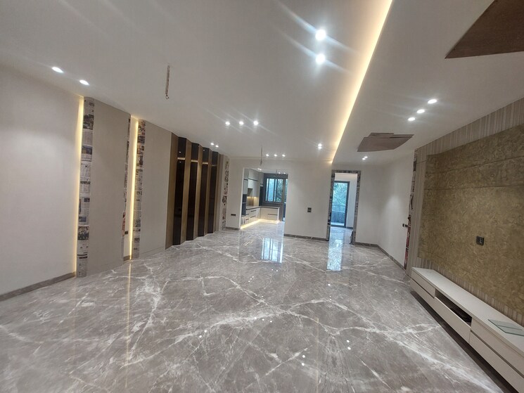 Living Room, pitampura 4 Bedroom 280 Sq.Yd. Builder Floor In Pitampura Delhi 7525361