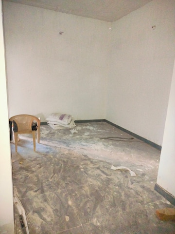 Room in 3 BHK Independent House at Kanker Khera – for Sale