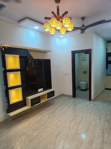 Living Room in 3 BHK Builder Floor at Sector 73 – for Sale