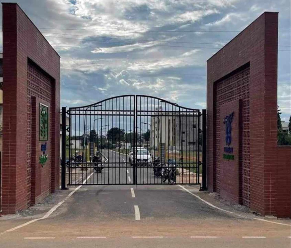 Resale Commercial Land 1500 Sq.Ft. in Magadi Road Bangalore 7669281