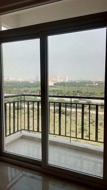 Balcony in 2.5 BHK Apartment at Amrapali Castle, Chi V Greater Noida – for Sale
