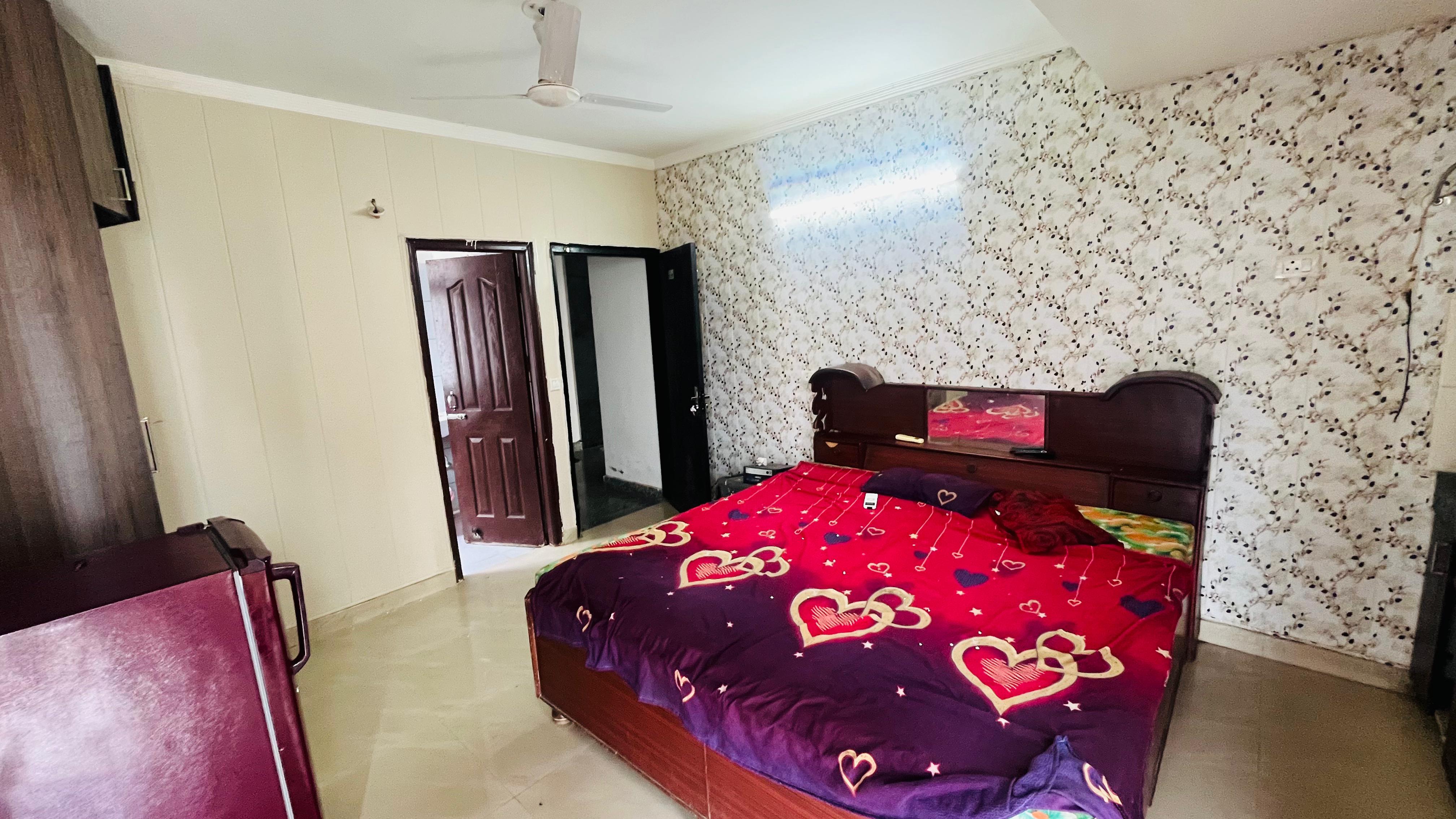 Rental Studio 475 Sq.Ft. Apartment in Maya Garden City, Lohgarh