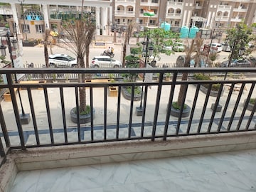 Balcony in 1 BHK Apartment at Earthcon Casa Grande II, Chi V Greater Noida – for Sale