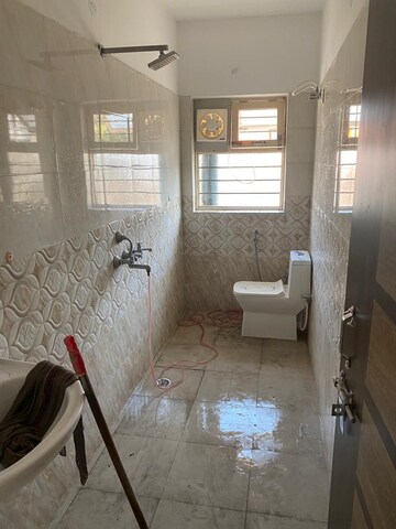 Parking in 3.5 BHK Builder Floor at Ansal Plaza Sector-23, Sector 23 – for Sale