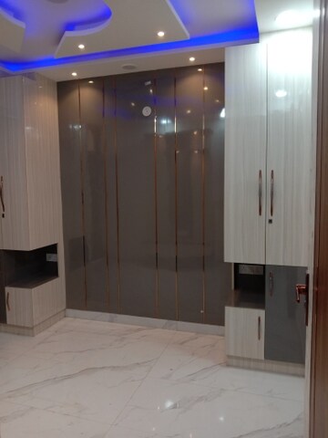 Building Lobby in 2 BHK Builder Floor at Dwarka Mor – for Sale