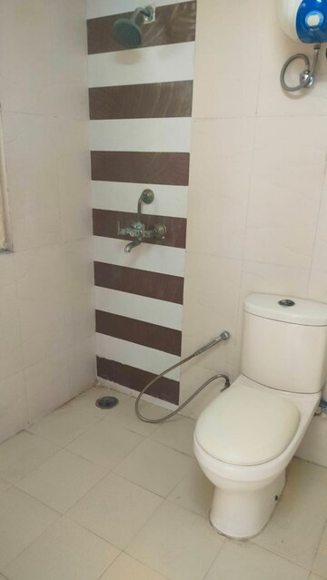Bathroom in 2 BHK Apartment at Amrapali Eden Park, Sector 50 – for Sale