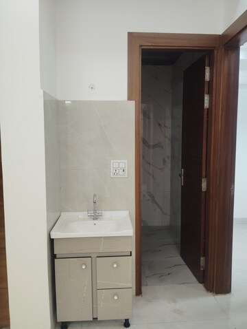 Bathroom in 3 BHK Builder Floor at Vasundhara Sector 1 – for Sale