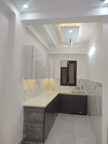 Kitchen in 3 BHK Builder Floor at Vasundhara Sector 1 – for Sale