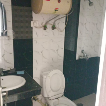 Bathroom in 2.5 BHK Apartment at Nimbus The Hyde park, Sector 78 – for Sale