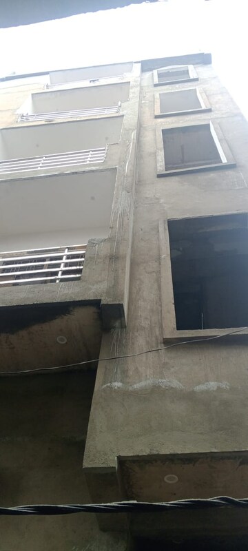  Plot – Exterior View View at Roza Jalalpur - for Sale