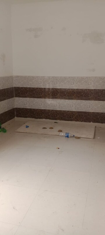  Plot For Sale in Roza Jalalpur