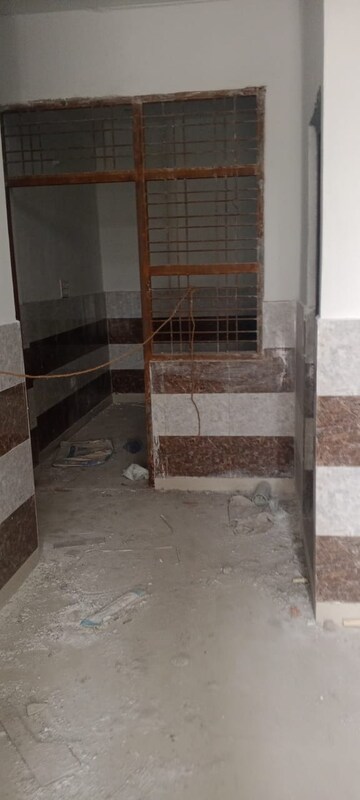  Plot – Exterior View View at Roza Jalalpur - for Sale
