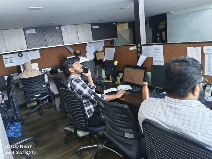 Team Area, govindpuri Commercial Office Space 1000 Sq.Ft. In Govindpuri Delhi 7523614