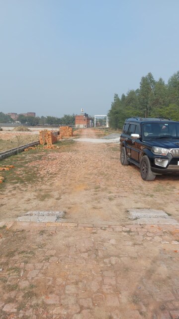  Plot – Exterior View View at Raebareli Road - for Sale