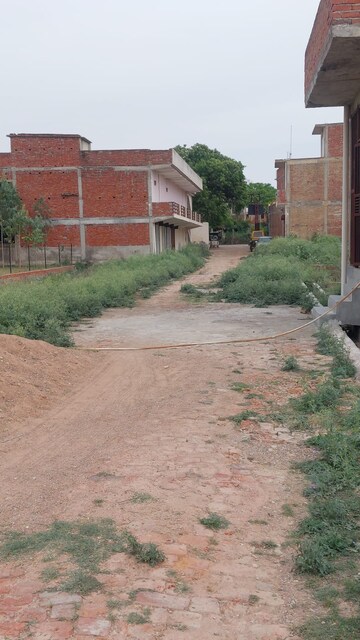  Plot – Exterior View View at Raebareli Road - for Sale