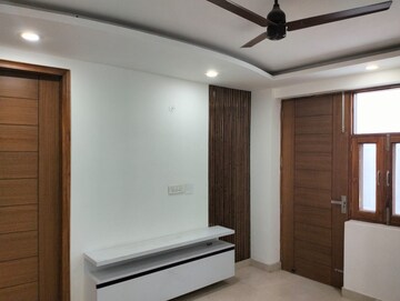 Room in 4 BHK Builder Floor at Sector 31 – for Sale