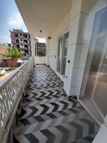 Balcony in 3 BHK Builder Floor at Sector 85 – for Sale