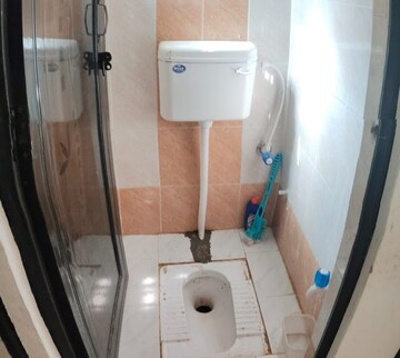 Bathroom in 1 BHK Apartment at Sector 10 Greater Noida – for Sale