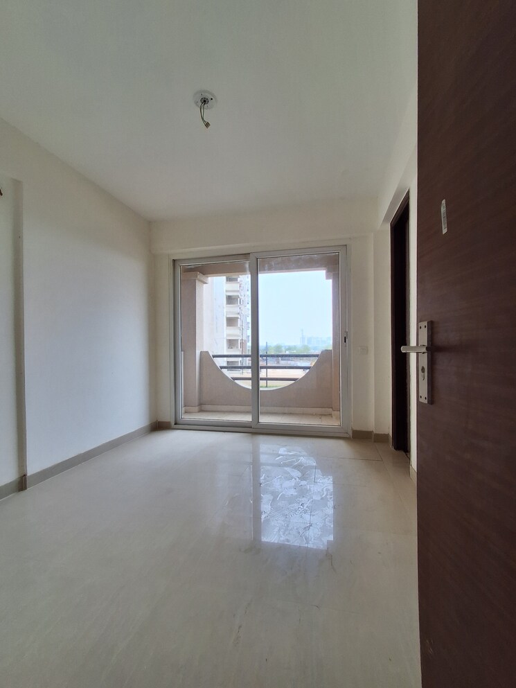 undefined, ramprastha-city-the-edge-towers 3 Bedroom 1800 Sq.Ft. Apartment In Sector 37d Gurgaon 7527605