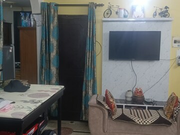 Bedroom in 3 BHK Apartment at Patparganj – for Rent