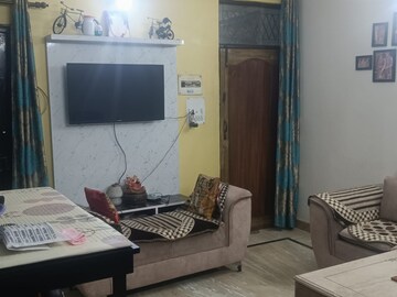 Living Room in 3 BHK Apartment at Patparganj – for Rent