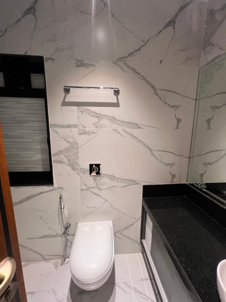 Bathroom, ninad-chs-bandra 2 Bedroom 853 Sq.Ft. Apartment In Bandra East Mumbai 7527711