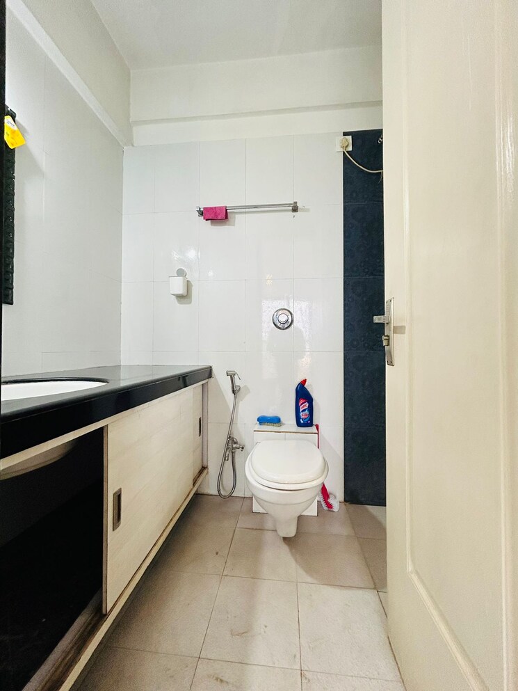 Bathroom, mont-vert-dieu 2 Bedroom 1109 Sq.Ft. Apartment In Pashan Pune 7527754