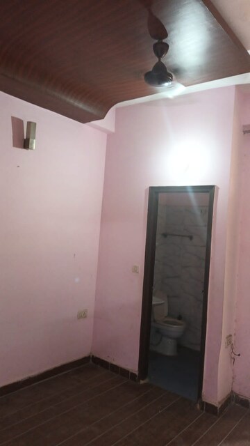 2 BHK Builder Floor For Sale in Anand Vihar