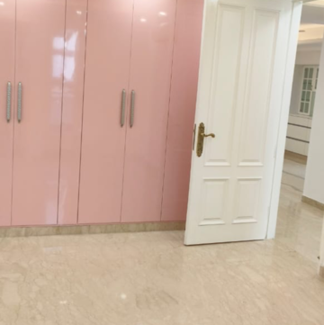Building Lobby in 4 BHK Builder Floor at Greater Kailash Part 3 – for Sale