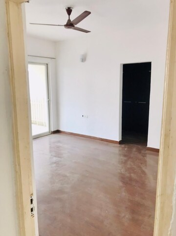 Room in 3.5 BHK Apartment at Mapsko Royale Ville, Sector 82 – for Sale