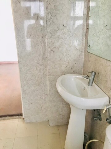 Bathroom in 3.5 BHK Apartment at Mapsko Royale Ville, Sector 82 – for Sale