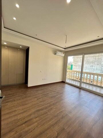 Room in 3 BHK Apartment at Peer Mucchalla – for Sale