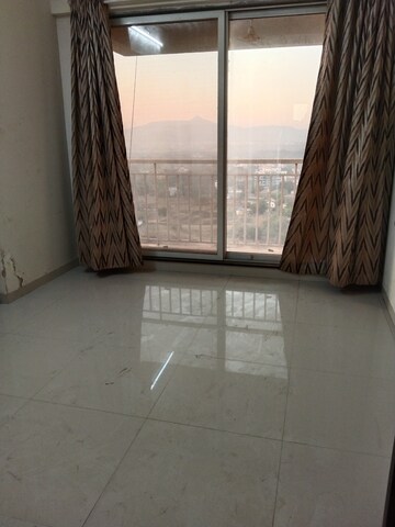Room in 2 BHK Apartment at Triveni Dynamic Ultima Bliss, Kalyan West – for Sale