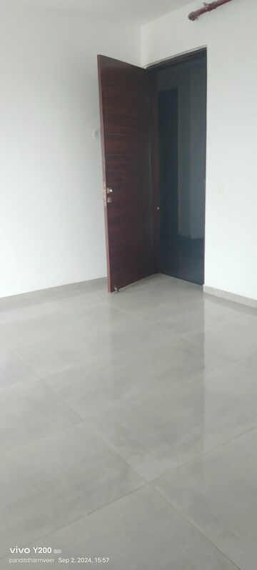 Room in 2 BHK Apartment at ACE Parkway, Sector 150 – for Sale