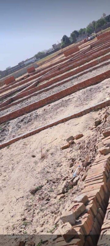 Plot – Exterior View View at Sultanpur Road - for Sale