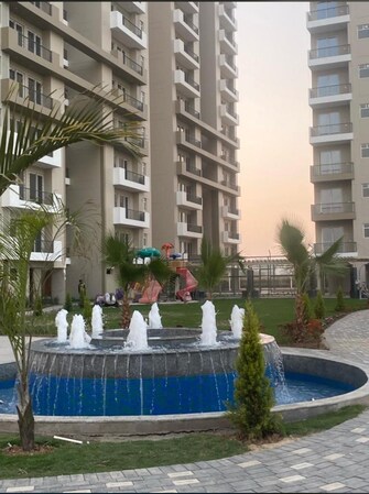 2 BHK Apartment For Resale in Uptown Insignia International Airport Road Zirakpur  7528940