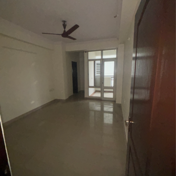 Room in 3 BHK Apartment at Jm Park Sapphire, Ramprastha Greens – for Sale