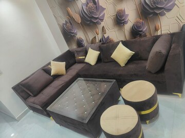 Master Bedroom in 2 BHK Builder Floor at Uttam Nagar West – for Sale