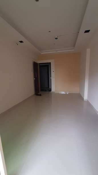 2 BHK Apartment For Rent in Rais Tulip Kalyan East Thane  7529403