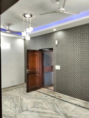 Bathroom in 4 BHK Builder Floor at Sector 46 – for Sale