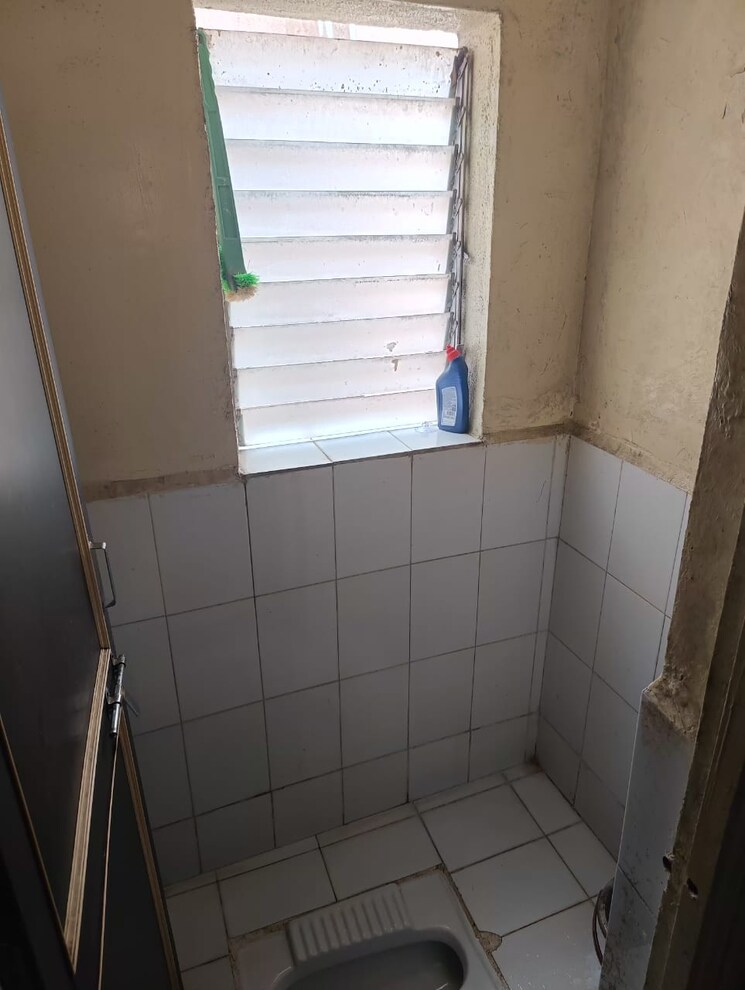 Bathroom, balaji-apartments-chintamani-nagar 1 Bedroom 540 Sq.Ft. Apartment In Chintamani Nagar Pune 7529497