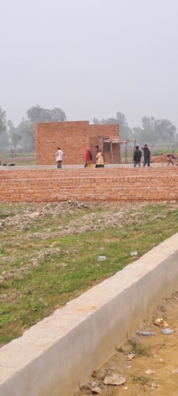 Plot Area in  Plot at Gosainganj – for Sale