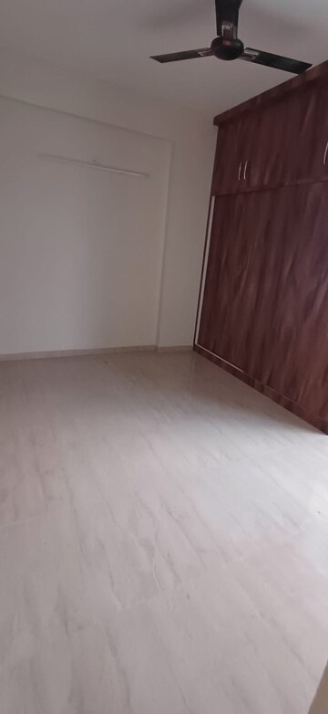 Room in 2 BHK Apartment at Advitya Homes, Sector 143 – for Sale