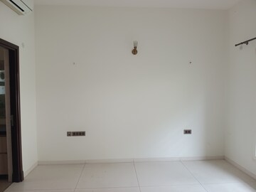 Bedroom in 5 BHK Villa at Sobha International City Phase 1, Sector 109 – for Sale