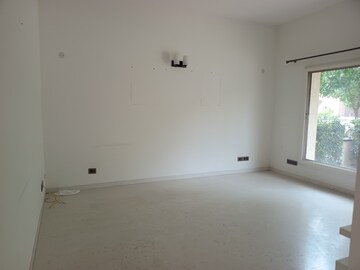 Living Room in 5 BHK Villa at Sobha International City Phase 1, Sector 109 – for Sale